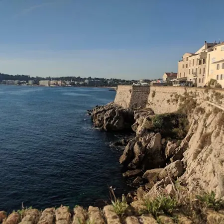 Les Hesperides * Antibes